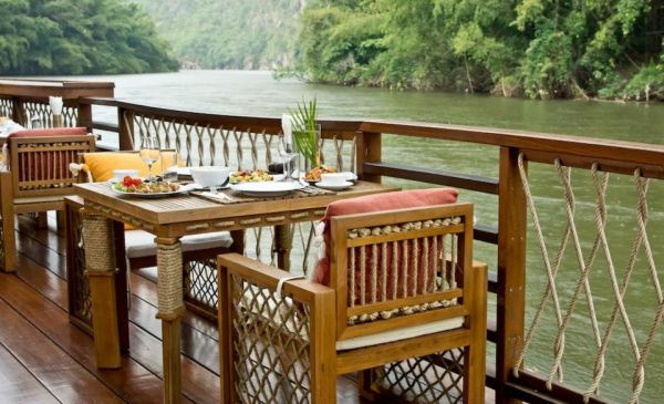 Kanchanaburi: The Floathouse River Kwai Resort