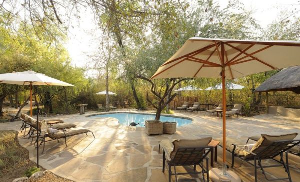 Etosha Oost: Onguma Etosha Aoba Lodge