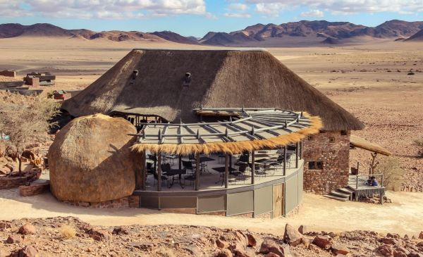 Sossusvlei: Desert Homestead Outpost