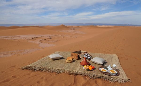 Mhamid - woestijn: Azalai Desert Camp