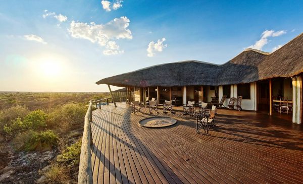 Central Kalahari: Tau Pan Camp