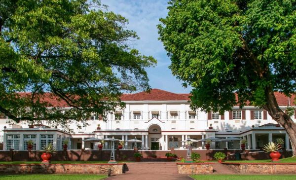 Victoria Watervallen: Victoria Falls Hotel