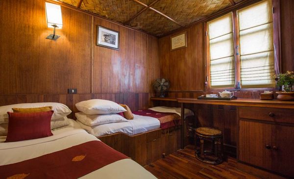 Champassak: Vat Phou Cruise