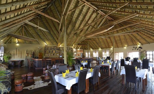 Rundu: Hakusembe River Lodge