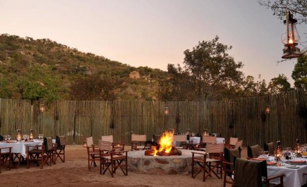 Mthetomusha: Bongani Mountain Lodge - afgebrand 2021