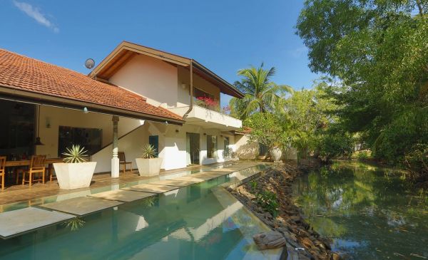 Negombo: Villa Hundira