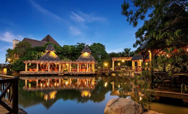 Swaziland: Summerfields Botanical Gardens