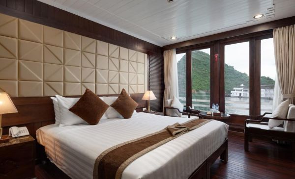 Halong Bay: Glory Legend Cruise