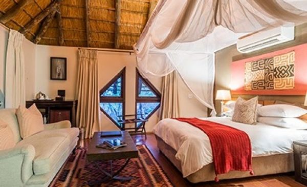Mthetomusha: Bongani Mountain Lodge - afgebrand 2021