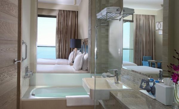 Dode Zee: Hilton Dead Sea Resort