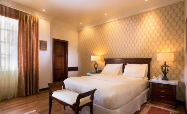 Cuenca: Hotel Boutique Santa Lucia