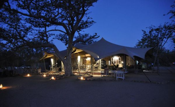 Damaraland: Malansrus Tented Camp