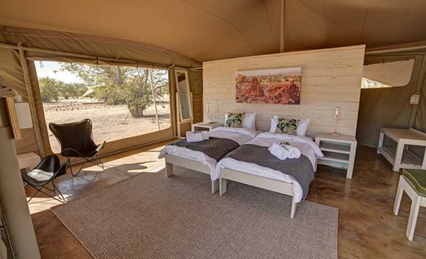 Damaraland: Malansrus Tented Camp