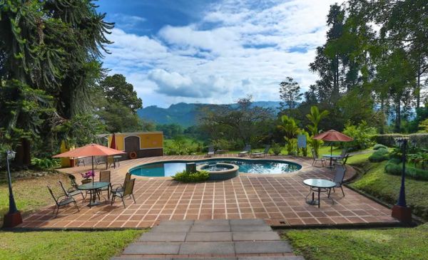 Turrialba: Villa Florencia