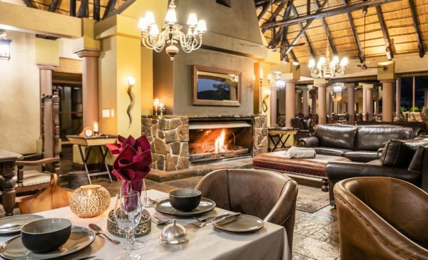 Etosha Zuid: Epacha Game Lodge