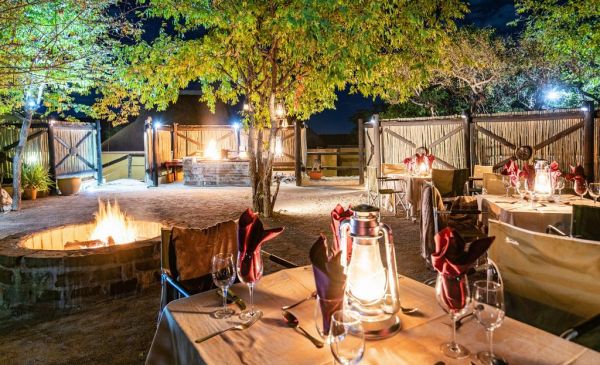 Etosha Zuid: Epacha Game Lodge