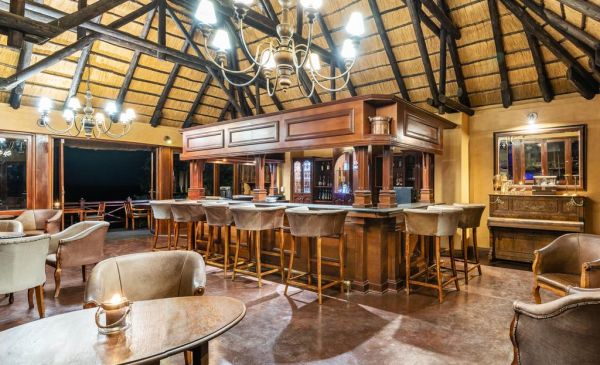 Etosha Zuid: Epacha Game Lodge